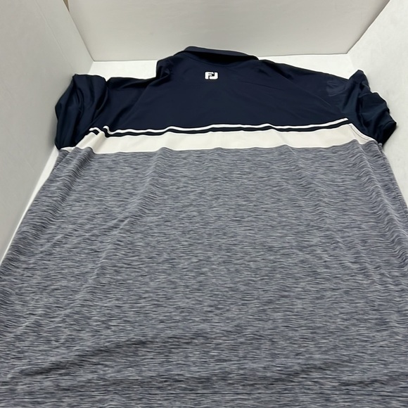 FJ polo size XL - Picture 5 of 5